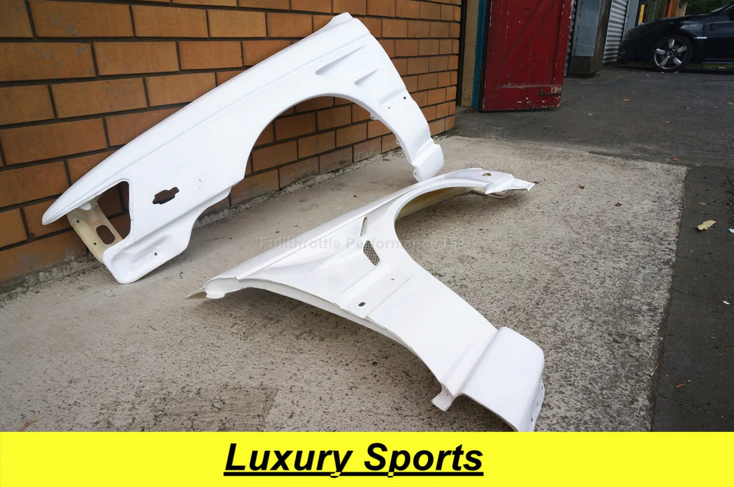 Luxury Sports BN Style Front Fender For Nissan Laurel C33 30mm Wide