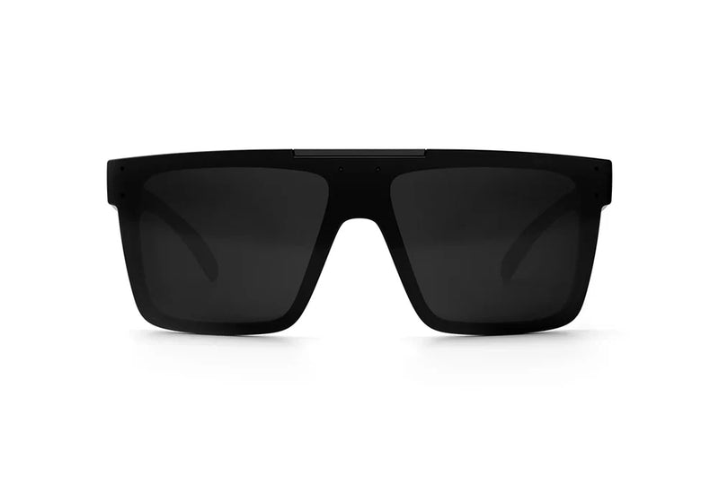 Heat Wave Quatro Sunglasses | Black x Black