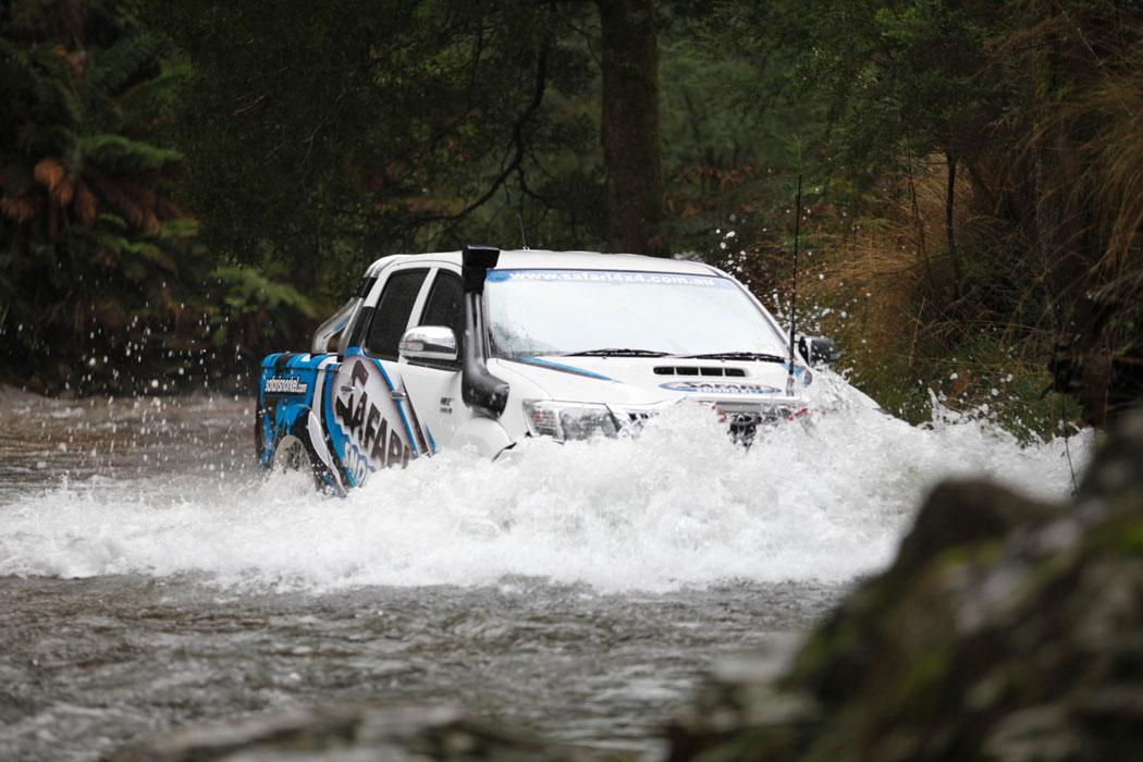 Safari ARMAX Snorkel - Toyota Hilux N70 2005-2015