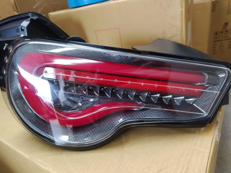 Valenti Hyper Black Carbon Tail Lights w/ Red LED Bar - Toyota 86 & Subaru BRZ