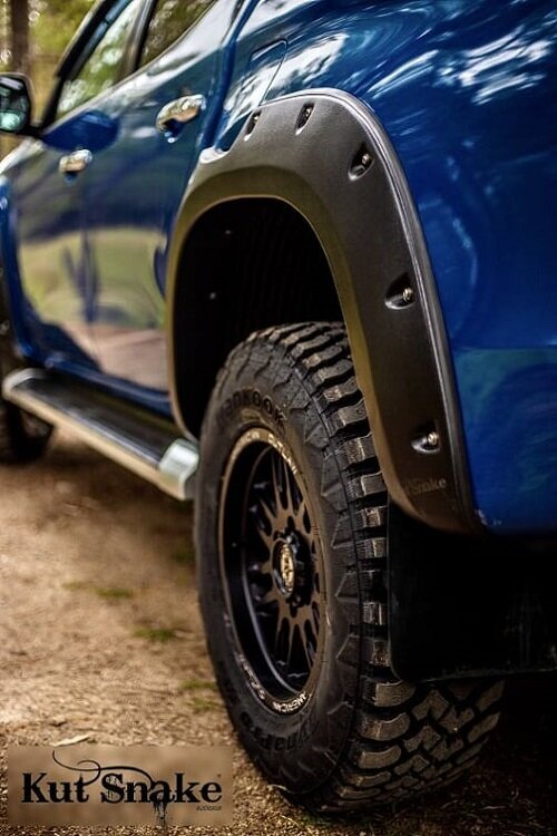 Kut Snake Flare Kit To Fit Mitsubishi Triton MR Models